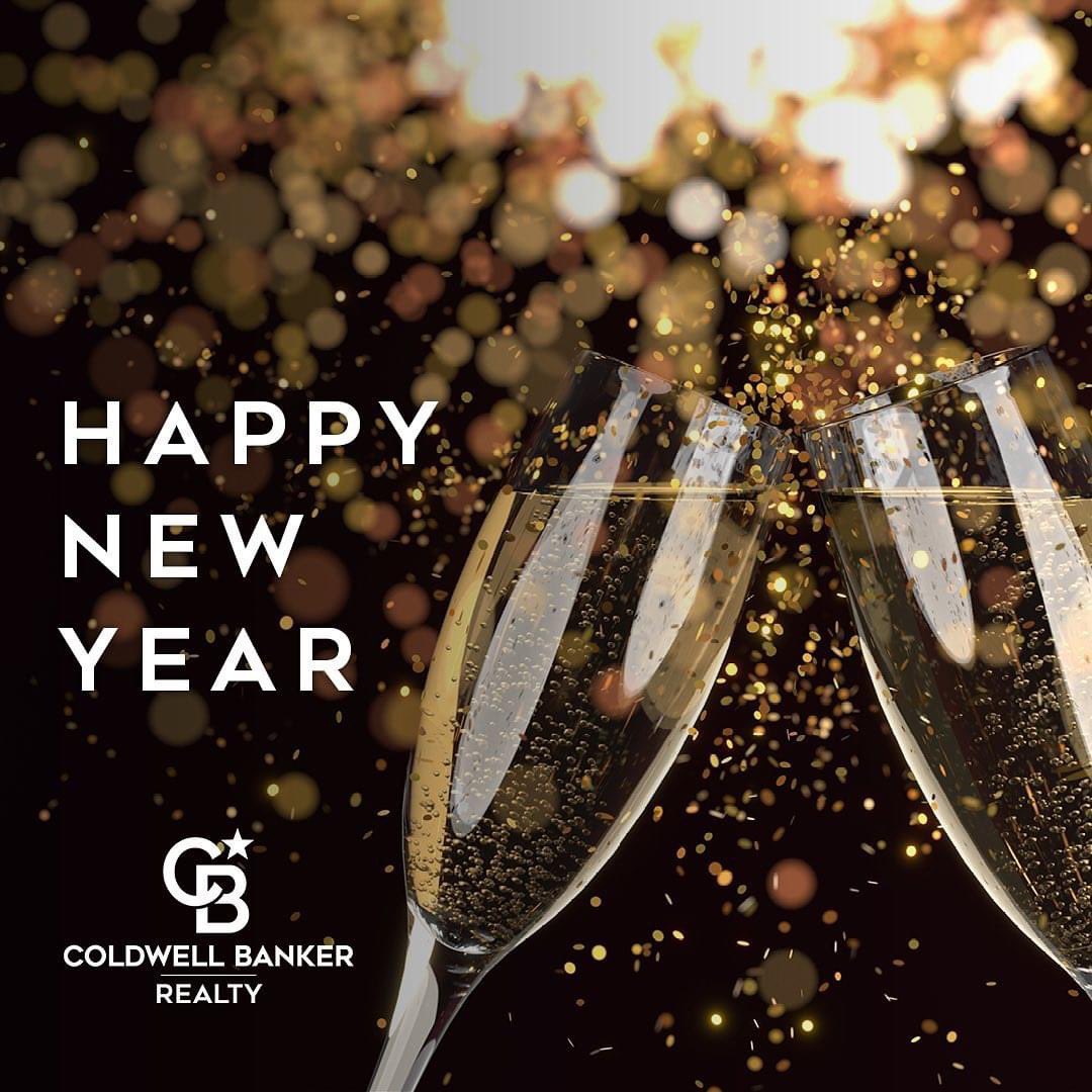 cathycal's tweet photo. Wishing you all a happy and healthy New Year! 🍾🎉🎆 Looking forward to a fantastic 2024! https://t.co/fLaWOAvHX3