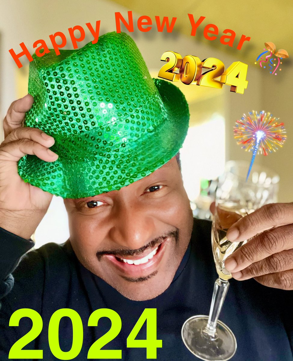 TerrySteele's tweet photo. Happy New Year … 2024 The Year of the Open DOOR … Cheers 🥂 https://t.co/OWhk3gVMvs