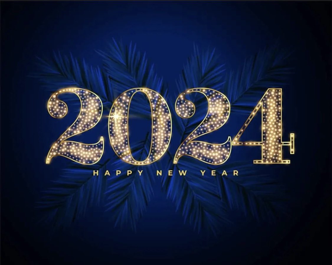 waleedarfeen's tweet photo. Happy New Year 2024 to all my friends and students 😇 Iss saal apna target banayen aur usko achieve karne k liye din raat aik kar den 💰 https://t.co/Ekx4WUcfpe