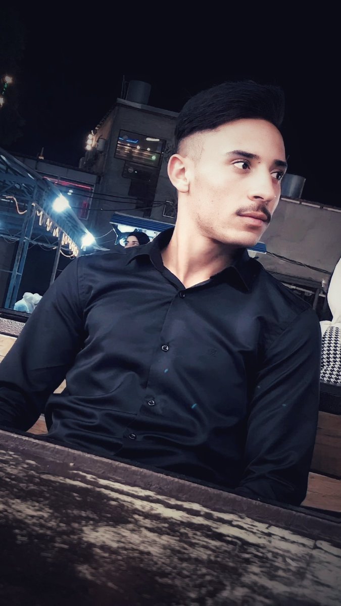 a_asfyan's tweet photo. أقول مثل ماقال السديري حملي ثقيل وشلت حملي لحالي وأصبر على مر الليالي والاتعاس  ،،، https://t.co/x2ynLGRu8d