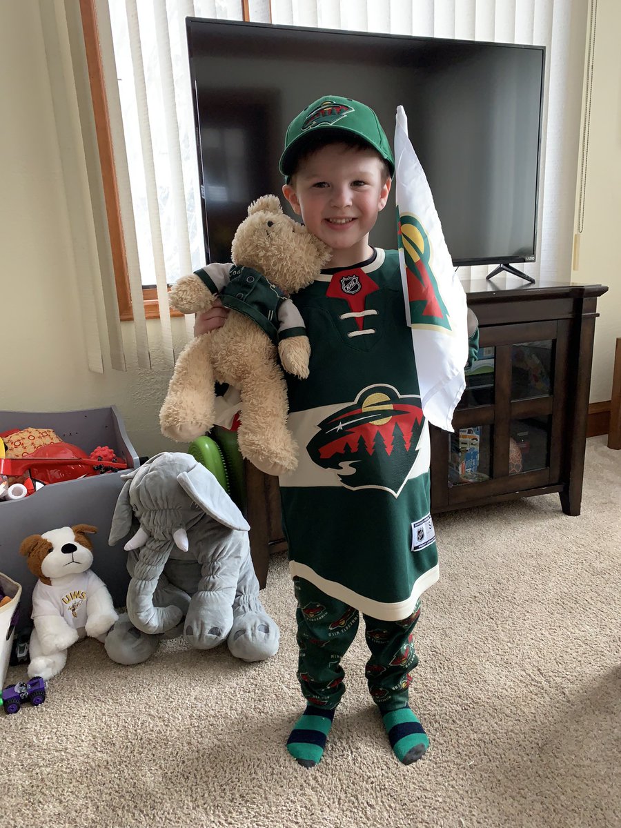 GarverOnKUWS's tweet photo. My @mnwild fan is ready for the rematch with the Jets. #GoWildGo https://t.co/vz3bmYMeOp