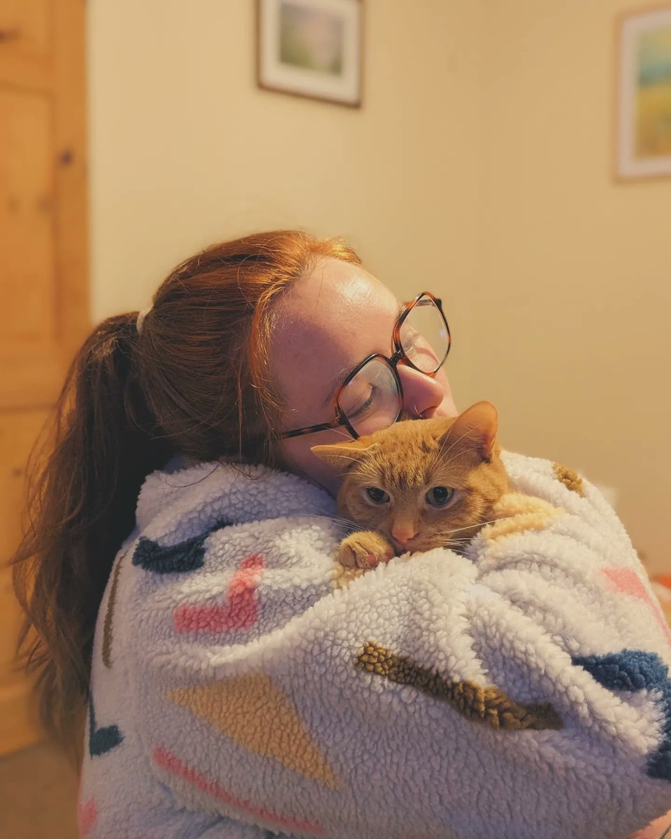 Chlo 🌻 tweet media