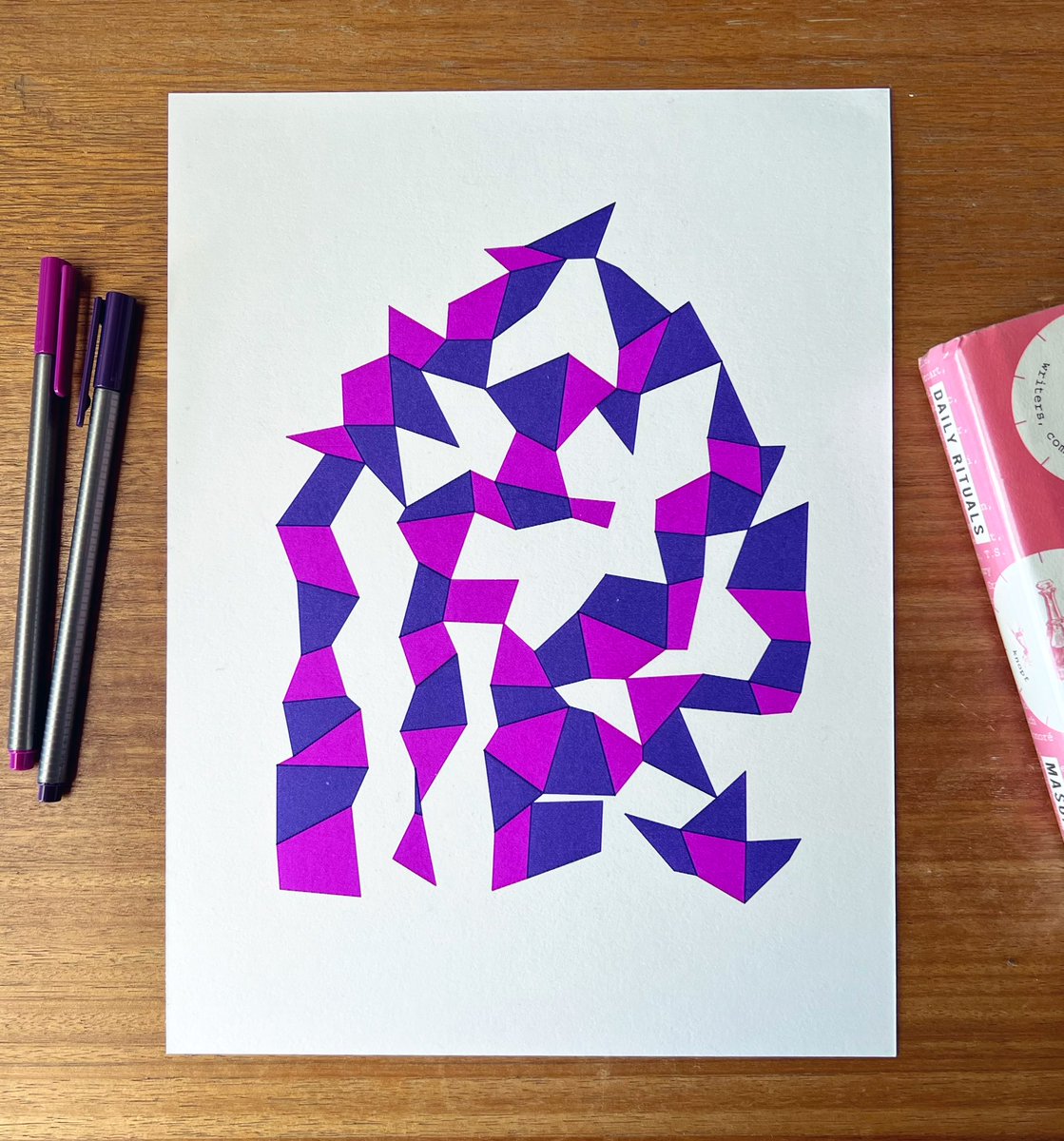 Pixel0Symphony's tweet image. One last #wip to close the year! 🥳
Plot in deep blue with purple undertones & Fuchsia.
#plottertwitter #generativeart