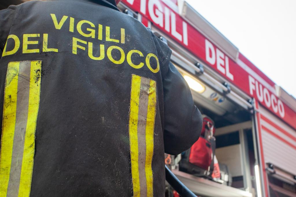 Per un #Capodanno senza emergenze: #BuonNonLavoro ai 4.350 #vigilidelfuoco in servizio stanotte! #Capodanno2024