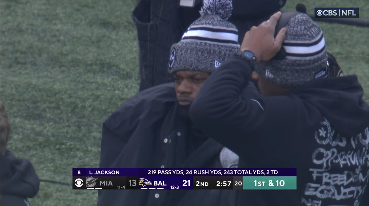 Sarah Ellison tweet media