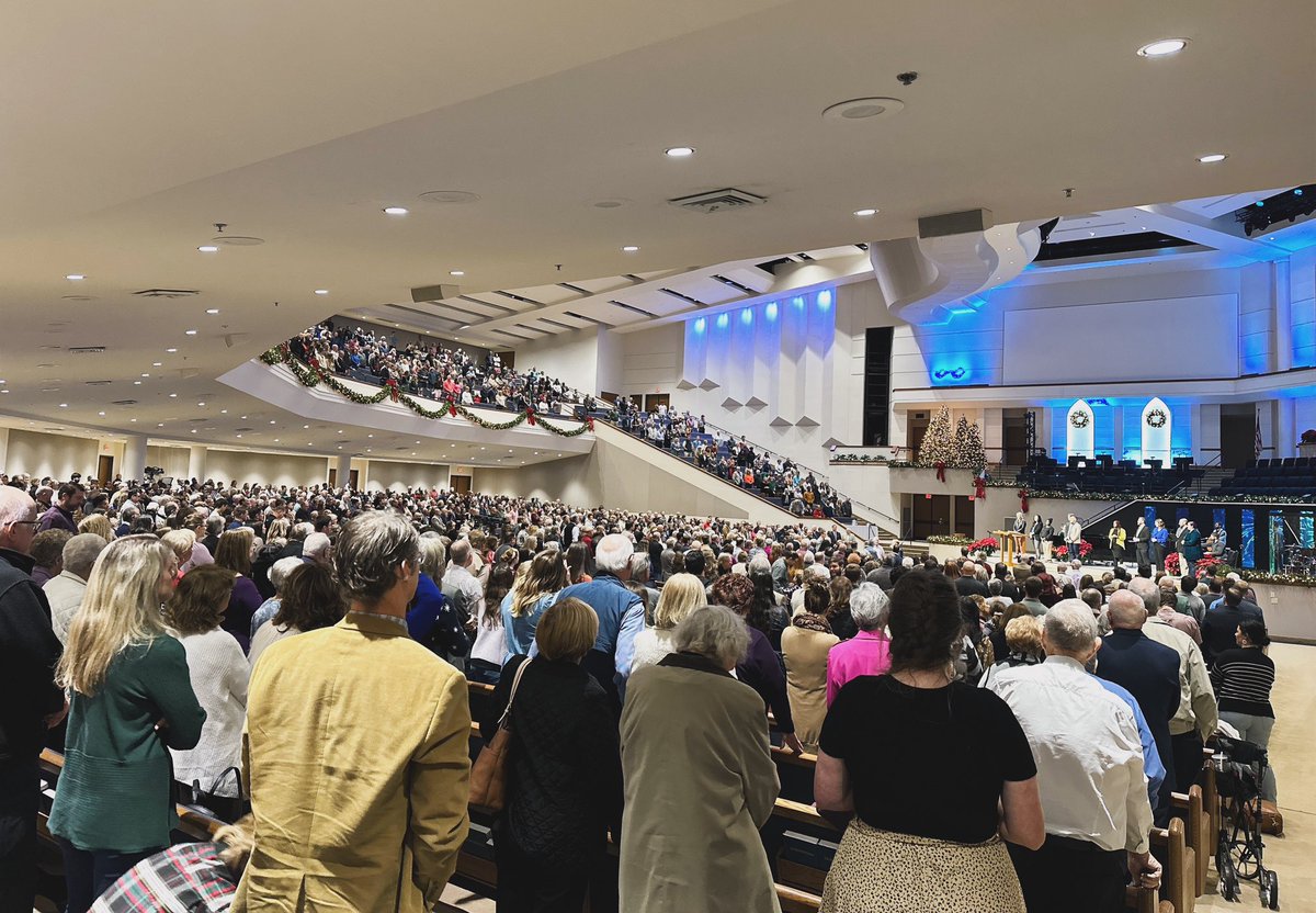 shaun_pillay_'s tweet photo. I was glad when they said, “let us go to the house of The Lord … on New Years Eve!” 
#findcommunity @olivebaptist
@tedtraylor @jontyner https://t.co/t0RhJk8jIE