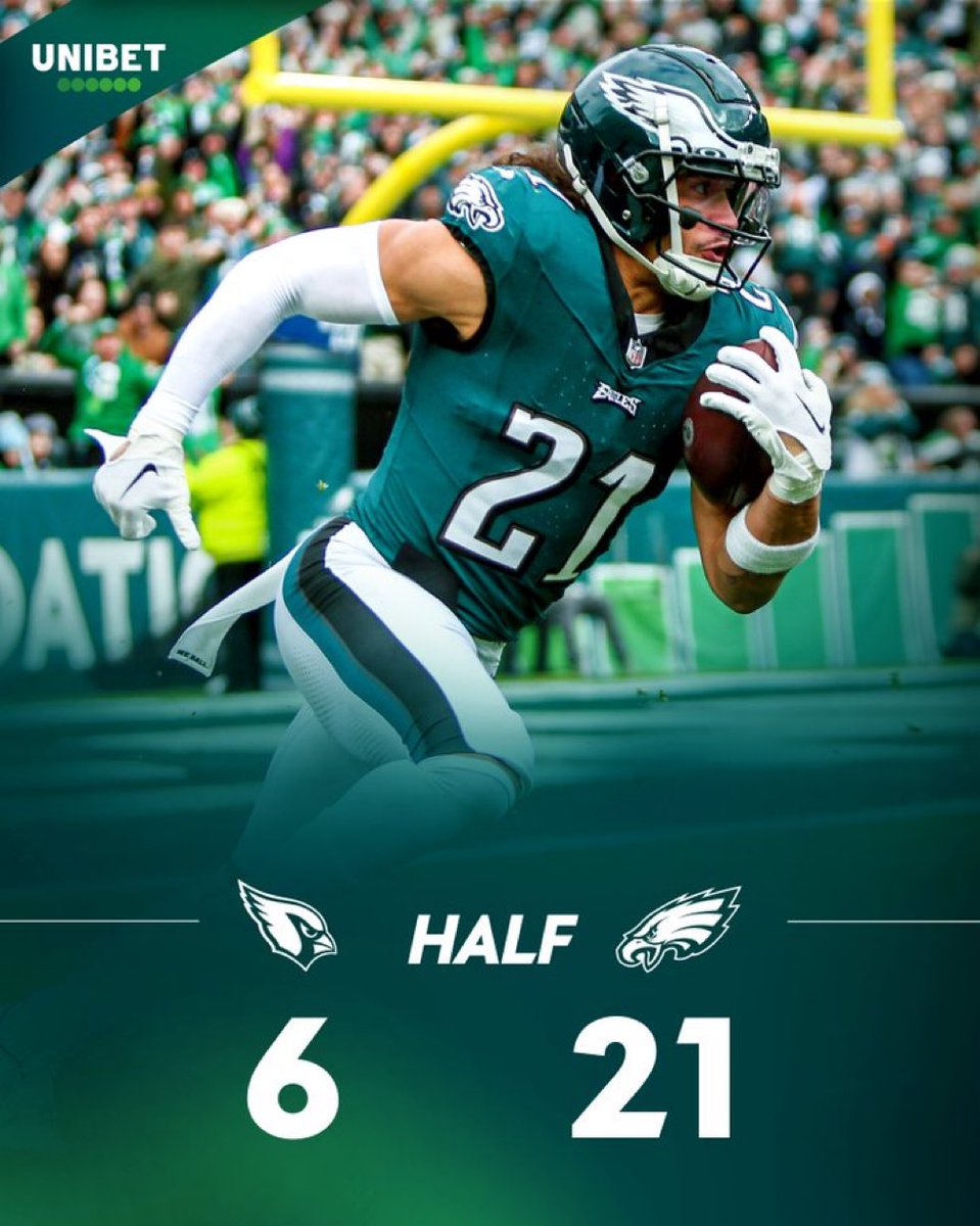 halftime… 🔘🔘⚪️⚪️

#AZvsPHI | 🟢⚪️#FlyEaglesFly