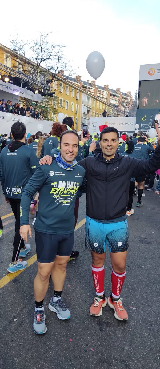 Este año ha sido dura la carrera!! Menos mal que tenía la mejor compañía posible!! Gracias <a href="/ManuT26/">Manuel Sanz</a> !! 🙏🏼!! A por el 2024,
El año de las medias maratones!!!