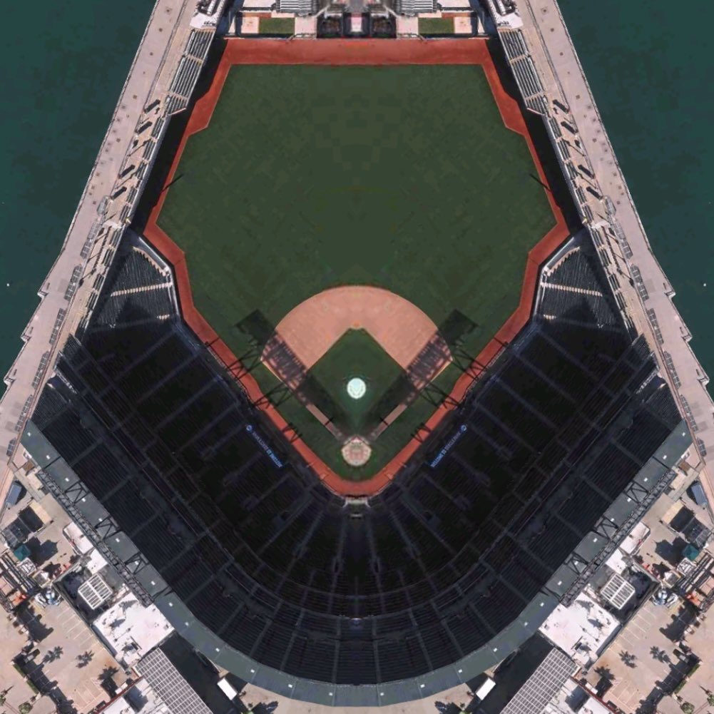 architecturejks's tweet image. #OraclePark if it was symmetrical. (The second pic 😍)#SFGiants