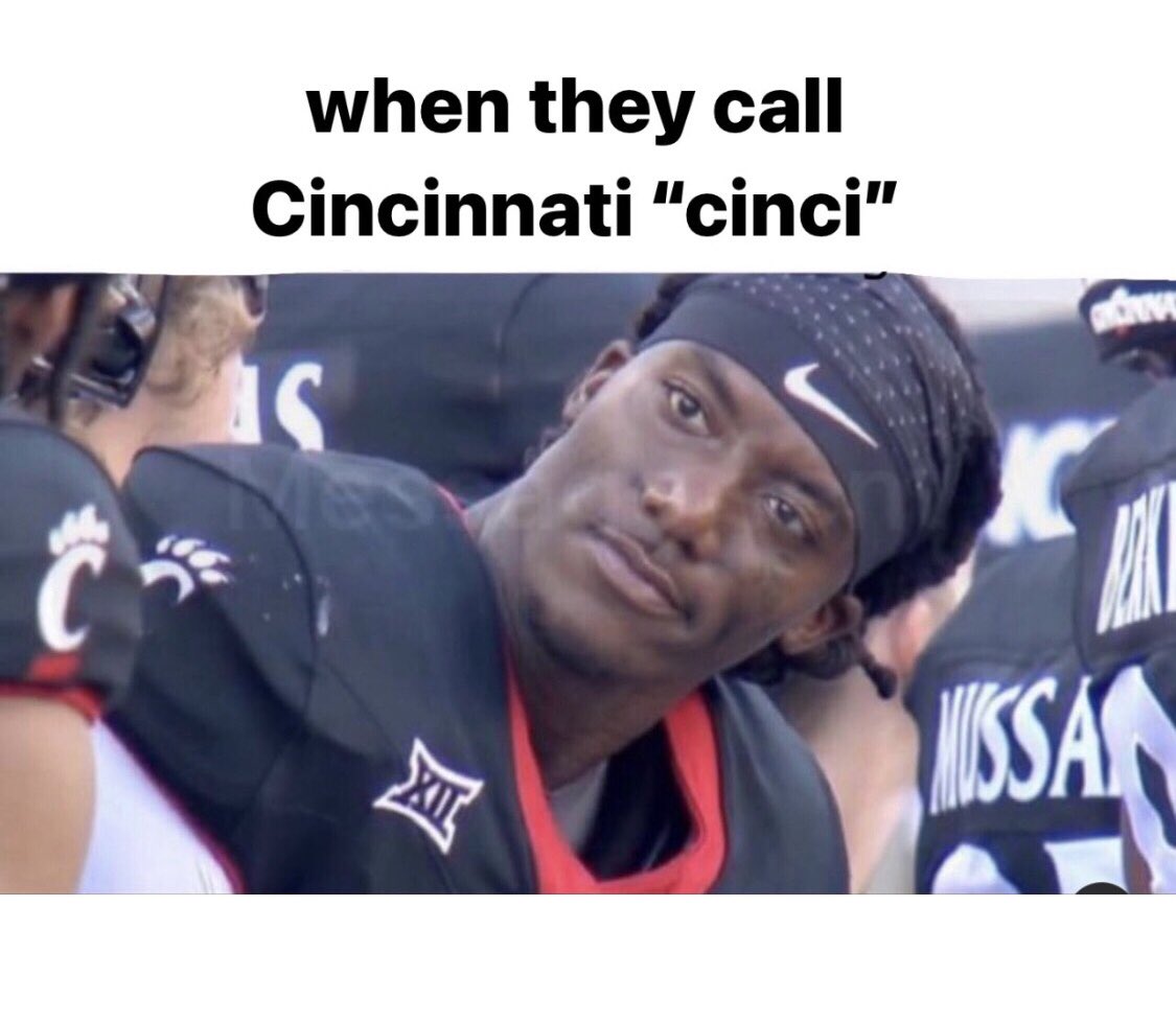 spookytuxedo's tweet photo. @eXjones6 @Knickoson42 Good luck and thanks for some great Bearcat moments! https://t.co/ZzbPkBLmBT