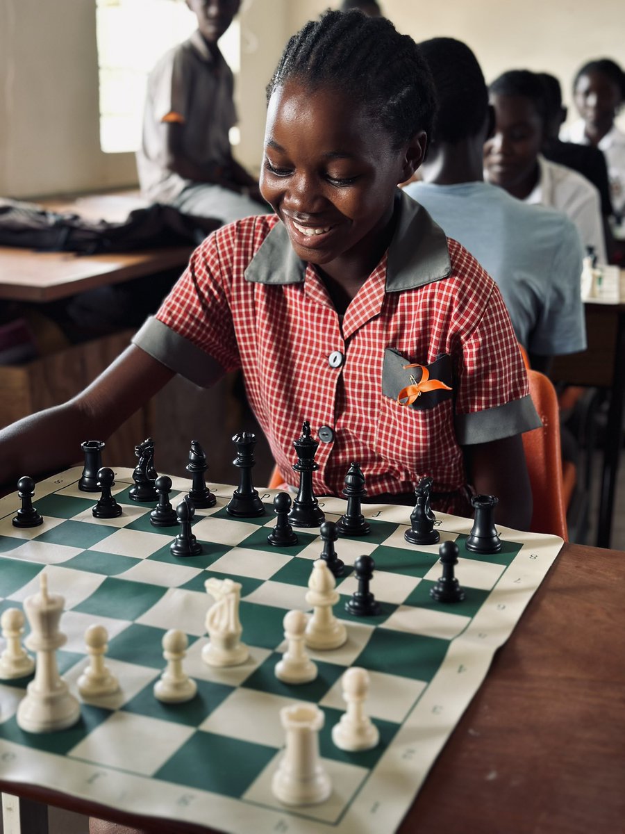 lishenkM's tweet photo. @thegiftofchess For the love of chess ❤️🤍 https://t.co/ihRRxomvzj