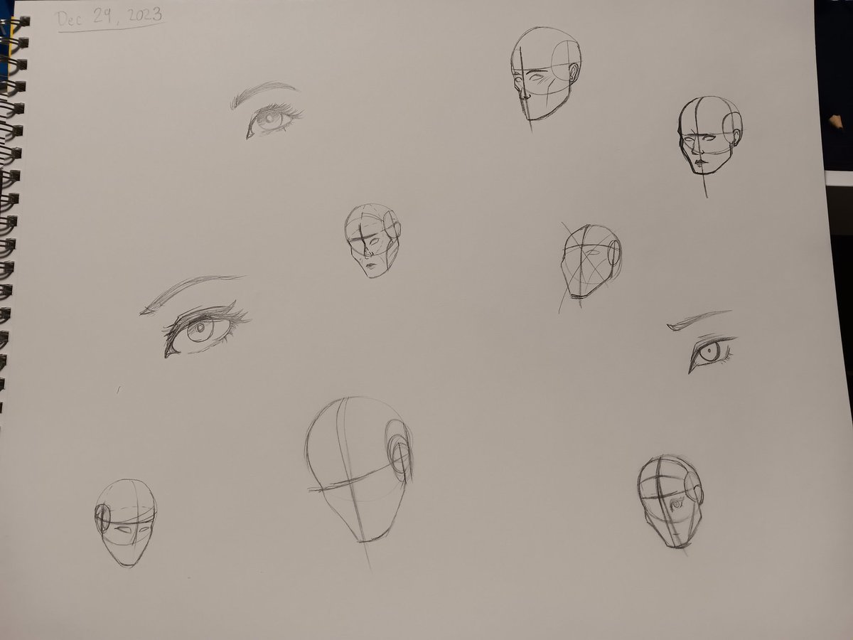 ProxxiFoxxi's tweet image. Started doing some studies ❤️
(Ophanim was a request, but I drew it from my brain, so I'm super proud of it!! &amp;lt;3)

#art #artstudy #ophanim #practice