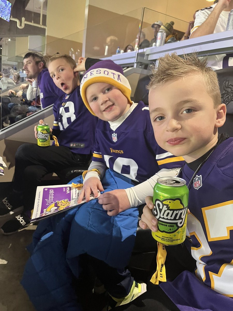 Dubsy2424's tweet photo. #Skol https://t.co/1uVW9y3pEr