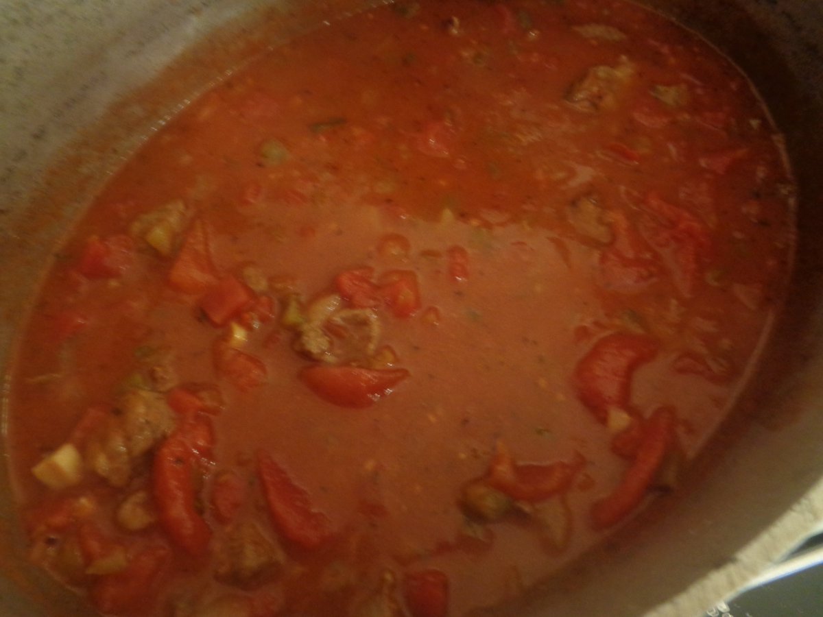 NotYourAvgBliss's tweet photo. It's on!  #chocolatechili #twittersupperclub #withbeans https://t.co/uAqZBNepyZ