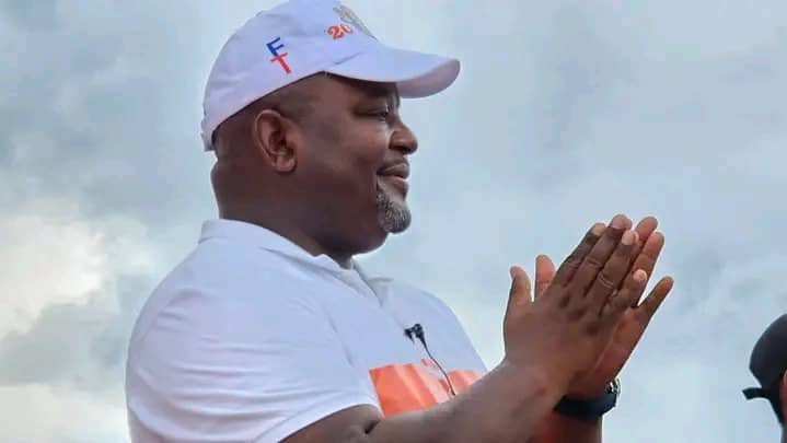 Un peuple, Un choix, Un leader! Félicitations à FATSHI BÉTON pour sa brillante réélection. Nos vœux les meilleurs pour l’an 2024. Tous Pour un Congo Plus Fort.