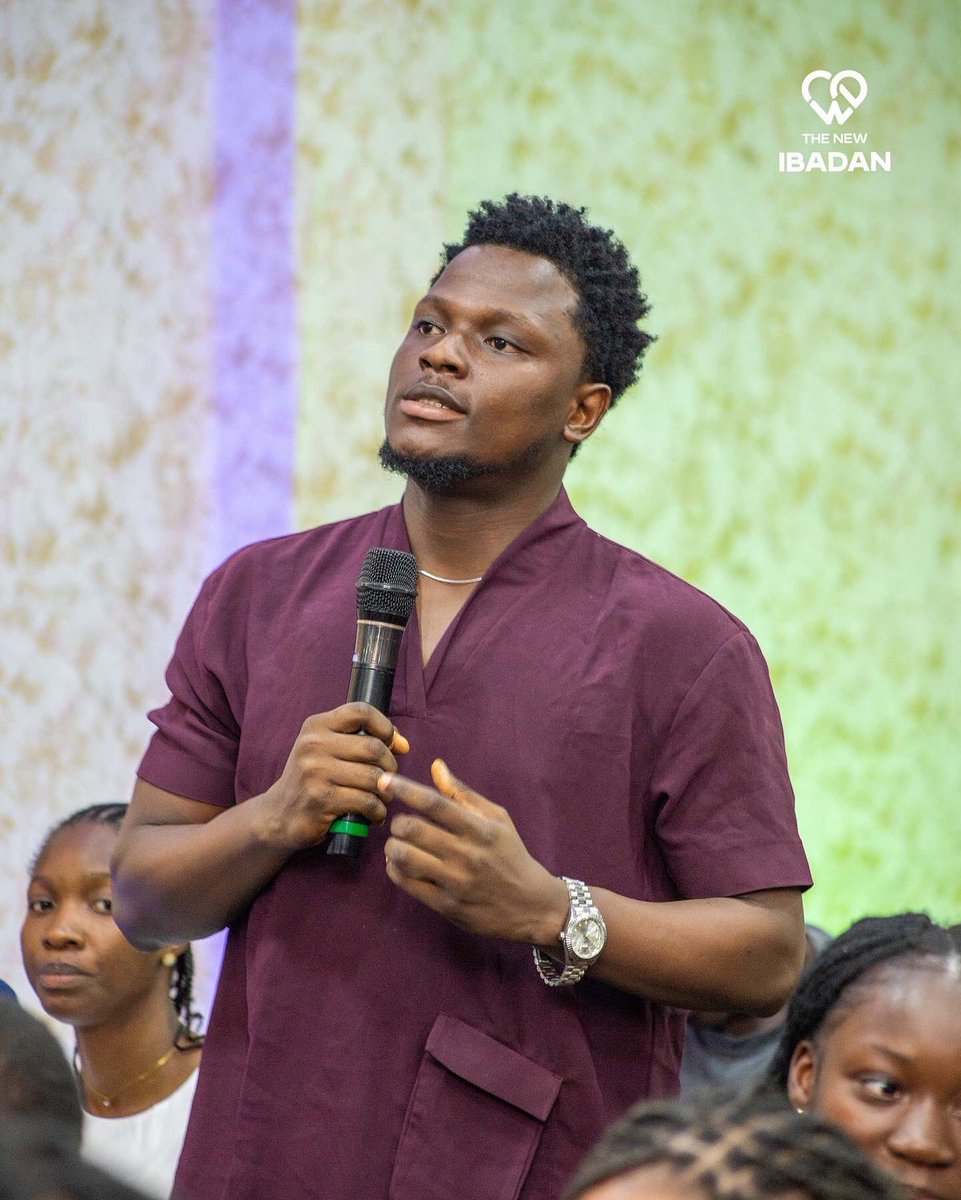 WeAreTheNew_Ib's tweet photo. As we reflect and look back on the year 2023, we realize how good God has been to us. 
We are grateful Jesus.

#thefrontliners 
#crossoverservice
#wearethenewibadan https://t.co/ujXpvn3uHw
