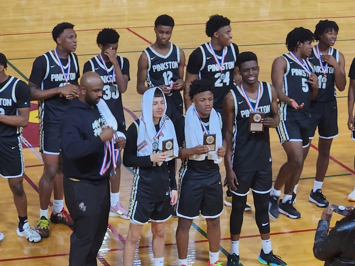 LGPHoops's tweet photo. We Do Have To Take The Time To #Salute The Guysβ¦.
@RashadThaHooper The MVP Of The Tournamentβ¦.
@Nolimit2bubba For All Tournamentβ¦
And Also
@Joel_Ramos13 For Being Awarded All Tournamentβ¦
#POTWSπ«‘
#TheWest πΎ
#TheWestPride π
ΏοΈ
#WhyNotPinkston π€·π½ββοΈ
#VikingsOnly π΄ββ οΈ https://t.co/l60zhFgIz4