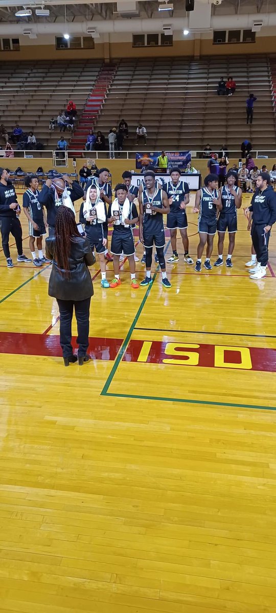 LGPHoops's tweet photo. We Do Have To Take The Time To #Salute The Guysβ¦.
@RashadThaHooper The MVP Of The Tournamentβ¦.
@Nolimit2bubba For All Tournamentβ¦
And Also
@Joel_Ramos13 For Being Awarded All Tournamentβ¦
#POTWSπ«‘
#TheWest πΎ
#TheWestPride π
ΏοΈ
#WhyNotPinkston π€·π½ββοΈ
#VikingsOnly π΄ββ οΈ https://t.co/l60zhFgIz4