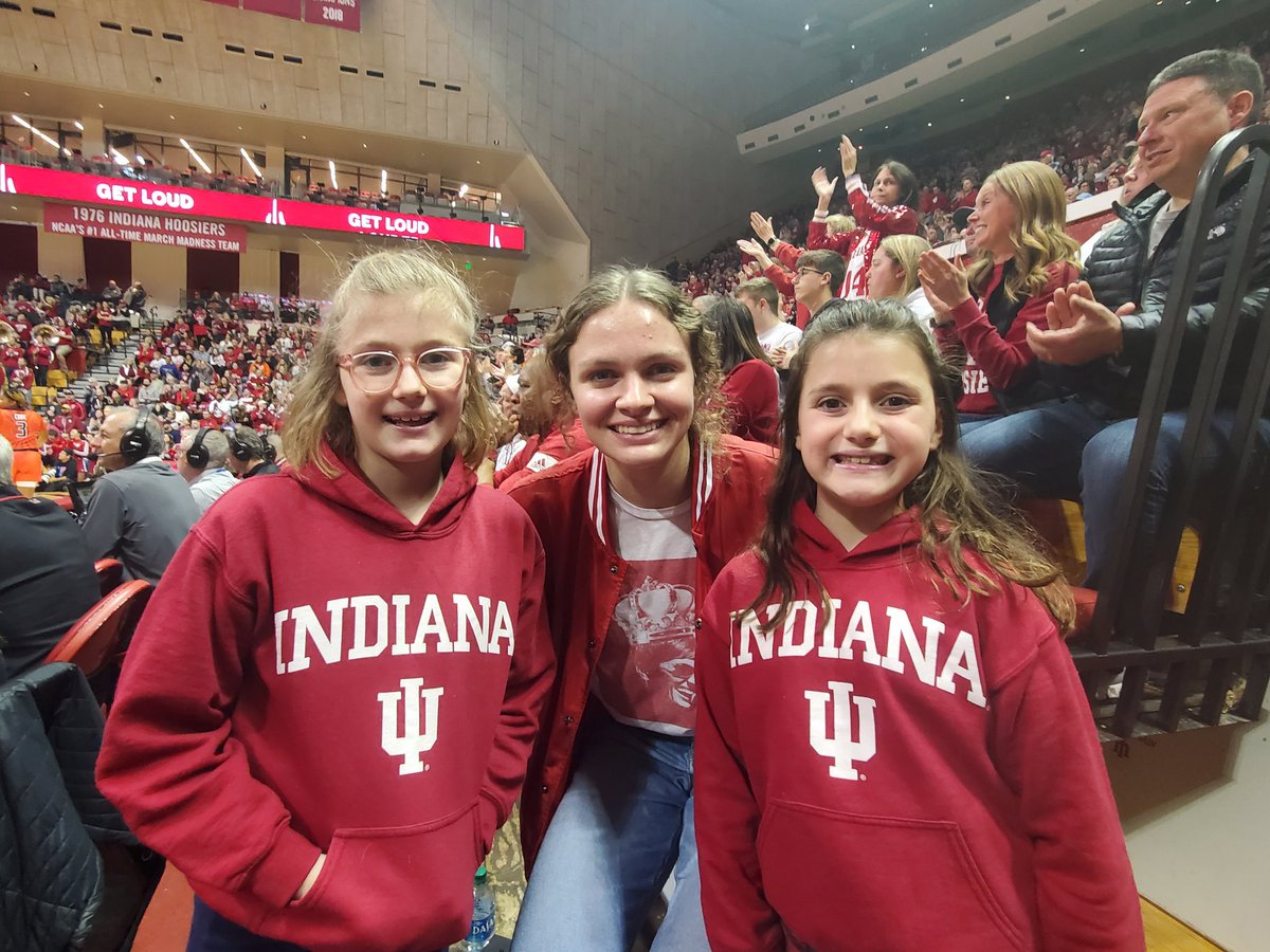 The Pichler Sisters were thrilled to meet former <a href="/IndianaWBB/">Indiana Women’s Basketball</a> STAR <a href="/grace_berger34/">tester</a>! They can't stop talking about their first Hoosier game! #IUWBB 🏀💪