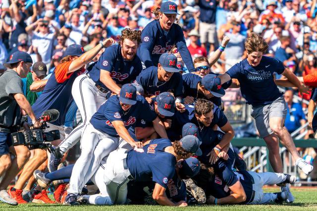 College Baseball Central tweet media