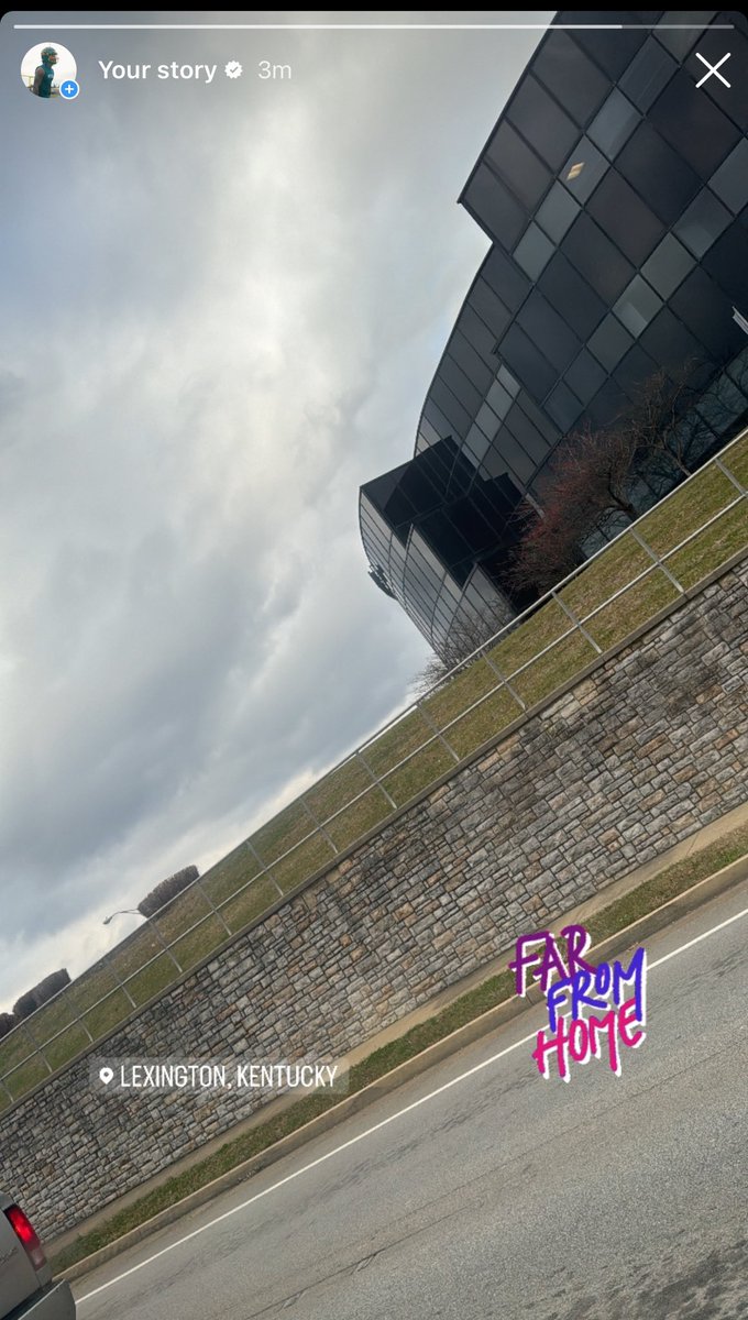 Jason Patterson (@jpatterson_5) on Twitter photo Just touch down in Lexington! Can’t wait to go to work with my new family💙🤍 Cats fans let’s get it!!! <a href="/UKFootball/">Kentucky Football</a> <a href="/UKAthletics/">Kentucky Athletics</a> <a href="/CBeasmoreSports/">Chris Beasmore</a> <a href="/RowlandRIVALS/">Justin Rowland</a> @kentucky Just touch down in Lexington! Can’t wait to go to work with my new family💙🤍 Cats fans let’s get it!!! <a href="/UKFootball/">Kentucky Football</a> <a href="/UKAthletics/">Kentucky Athletics</a> <a href="/CBeasmoreSports/">Chris Beasmore</a> <a href="/RowlandRIVALS/">Justin Rowland</a> @kentucky