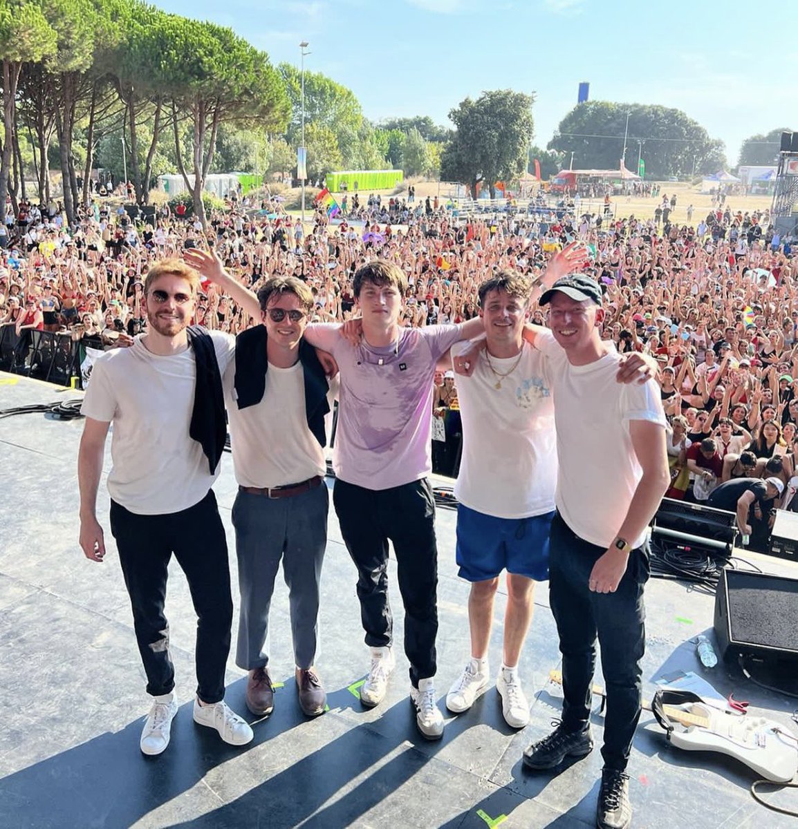 michaelandobass's tweet photo. Always forget to post on here, but what an absolutely unreal year 2023 has been! Traveling the world playing music, recording in a legendary studio and performing in what feels like every city in the UK!

Roll on 2024, it’s going to be an absolute belta x https://t.co/jb3mhvgWgX