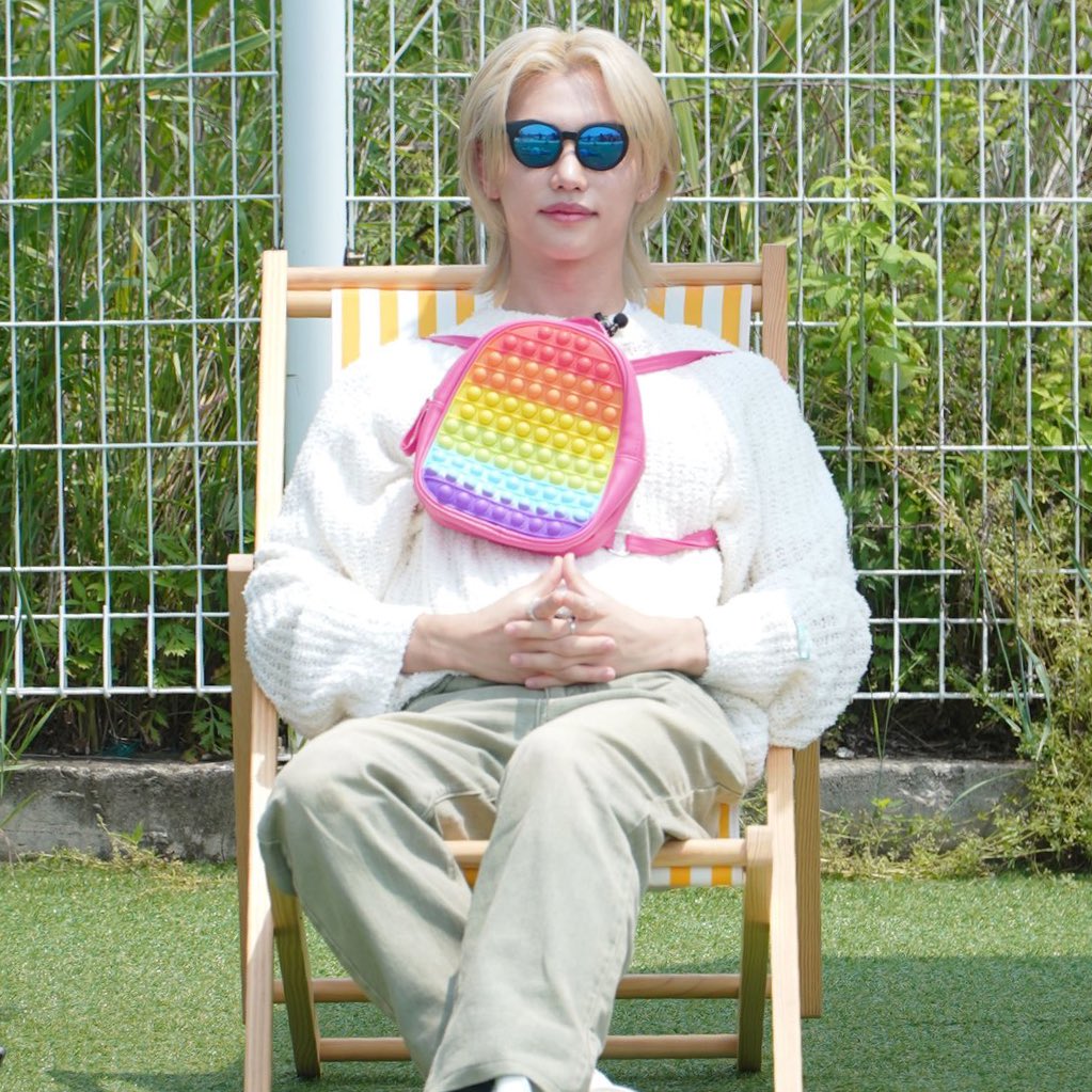 ☁️ soh-fãs da ladra e malvada 🏹 tweet media