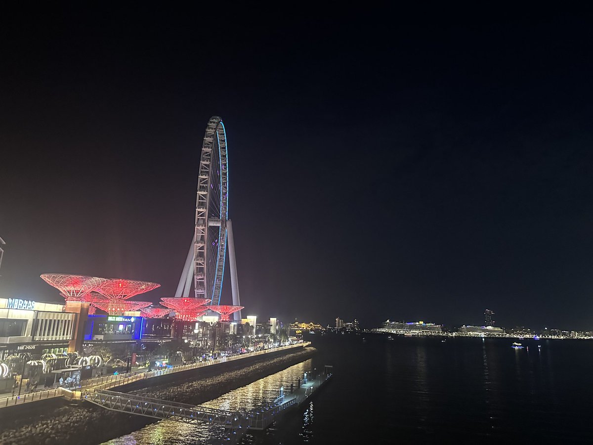 Goodbye #Dubai, Goodbye 2023 🥹
Wishing you all a wonderful year filled with prosperity with your loved ones!
Cheers to new beginnings and exciting adventures in the coming year.

#HappyNewYear