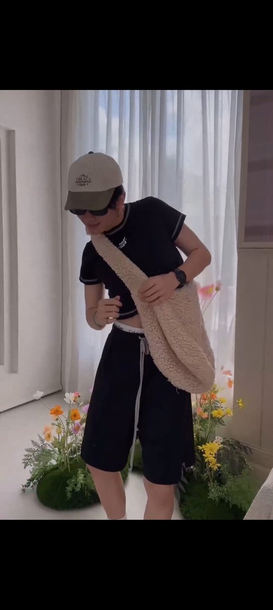 zethsajor's tweet image. Build con crop top &amp;gt;&amp;gt;&amp;gt;&amp;gt;&amp;gt;&amp;gt;

2024 WITH BUILD JAKAPAN
#NYresolutionWithBuild
@JakeB4rever