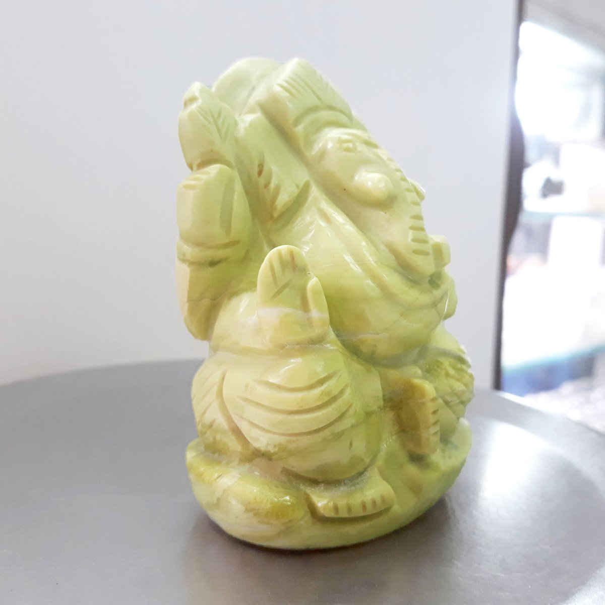 AgarwalAnushth's tweet photo. Serpentine Stone Ganesha, Gemstone God Idols Hindu
Length : 3 inch /Width : 2.25 inch / Weight : 208 gram
https://t.co/we92ac1i22
#serpentineganesha #greenserpentine #ganeshastatue  #ganeshaidol #aventurineganesha #handmadegifts #handcarving #gemstonefigurine #gemstoneganesha https://t.co/TAQG8UXl0i