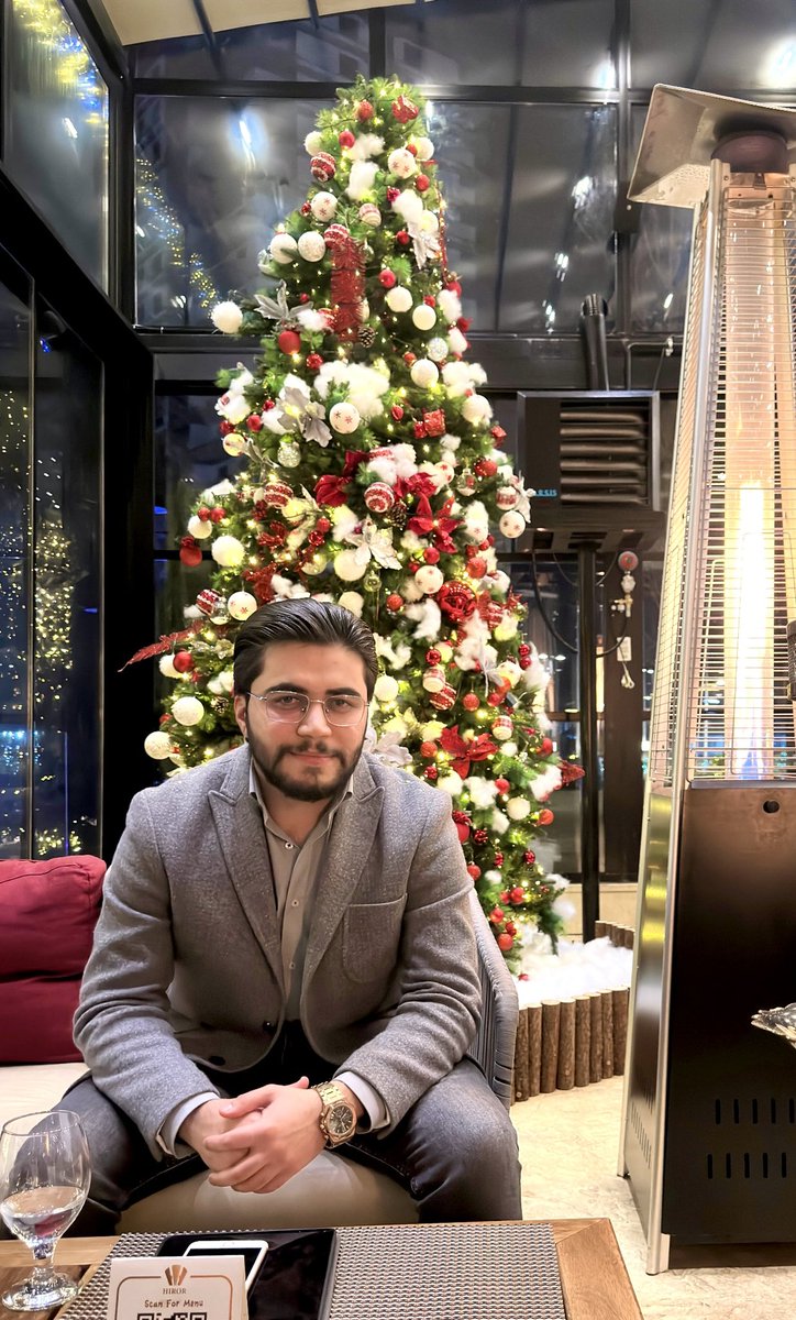 یعقوب tweet media