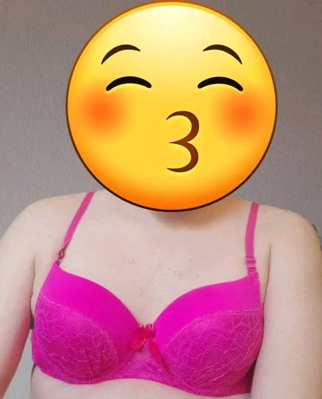 Mae_Crossdress's tweet image. #crossdresser #pinkbra #bra
