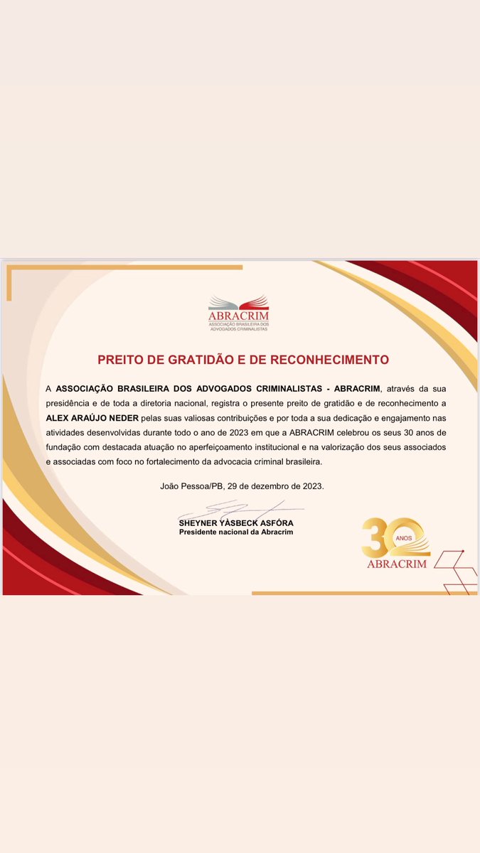 ALEXNeder's tweet photo. Último dia do ano, reflexão, balanço dos acontecimentos e agradecimento também ao reconhecimento por um trabalho honorífico que fazemos a anos, obrigado a ⁦@ABRACRIM⁩ e sua Diretoria, e ao Presidente ⁦@SheynerAsfora⁩.Avante sempre! https://t.co/TfJBovtkDm