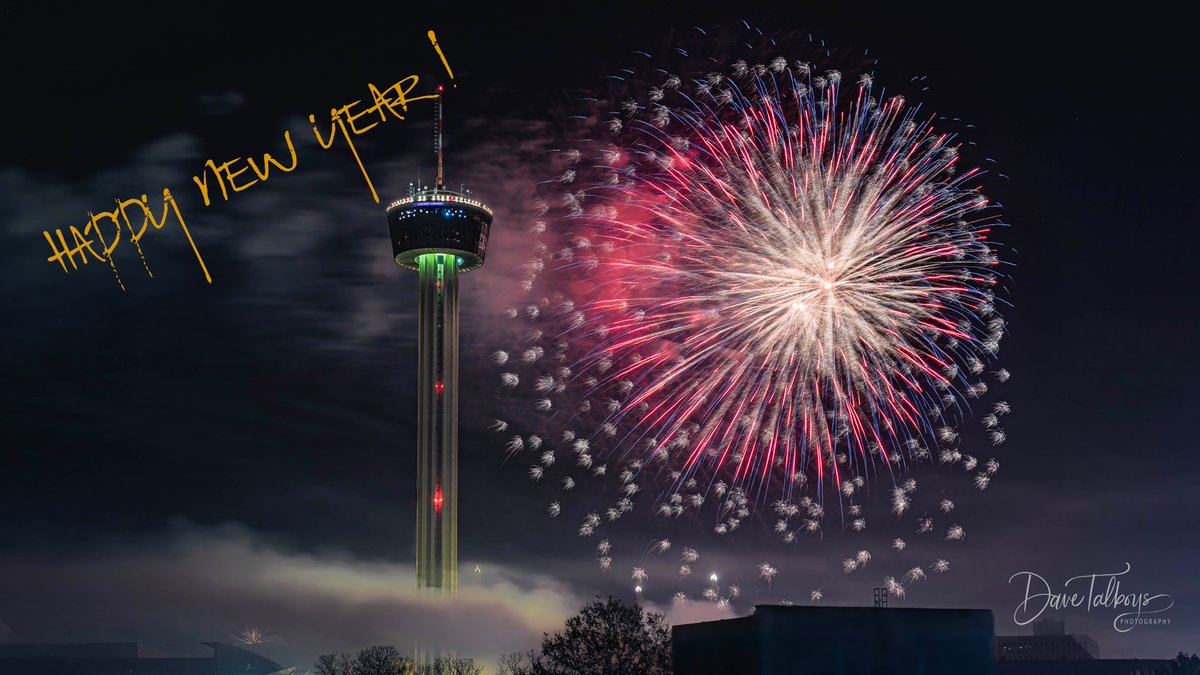 Schlitz's tweet photo. Happy New Year! https://t.co/wNvyObQRgl