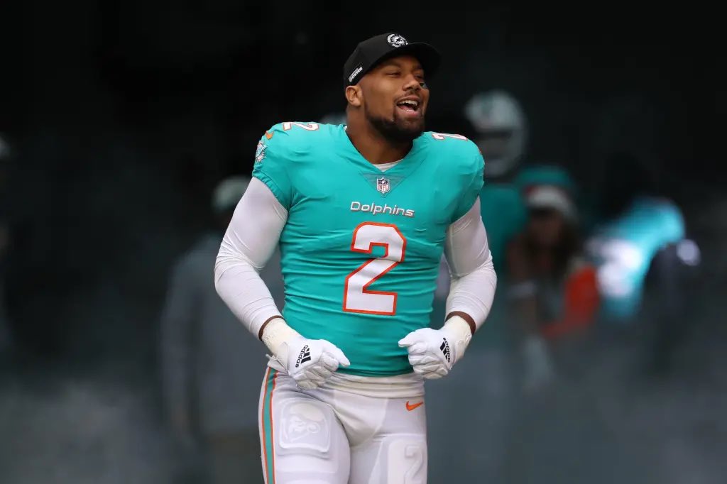 PolymarketBlitz's tweet photo. MIAMI DOLPHINS CURRENT INJURIES:

LB Jaelan Phillips
LB Bradley Chubb
LB Jerome Baker
CB Xavien Howard
RG Robert Hunt
C Connor Williams
RB Raheem Mostert
WR Jaylen Waddle

Brutal timing to lots of key players https://t.co/2Zf2mDueyb