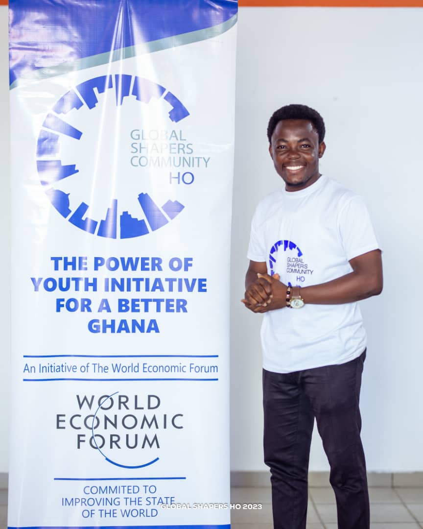 I'm climaxing the year 2023 with the smile in this picture 💯

May the next year 2024 be good to us all ,,AMEN! 🙏💯

#EndofYearPicture 
#GlobalShapersCommunity
<a href="/GlobalshapersHo/">Global Shapers Ho</a> 
<a href="/GlobalShapersAC/">Global Shapers Accra 🇬🇭</a> 
<a href="/GlobalShapers/">Global Shapers</a>