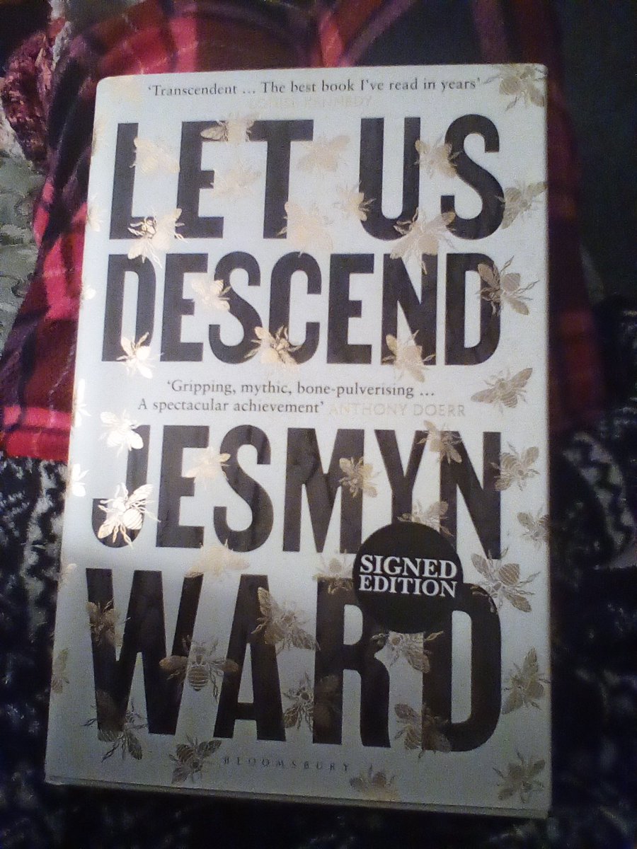Pjs on, tartan of course. Coffee, chocolate and a brilliant book to close out the year. 
Yep. Partying hard as usual. 😂

#LetUsDescend @jesmimi