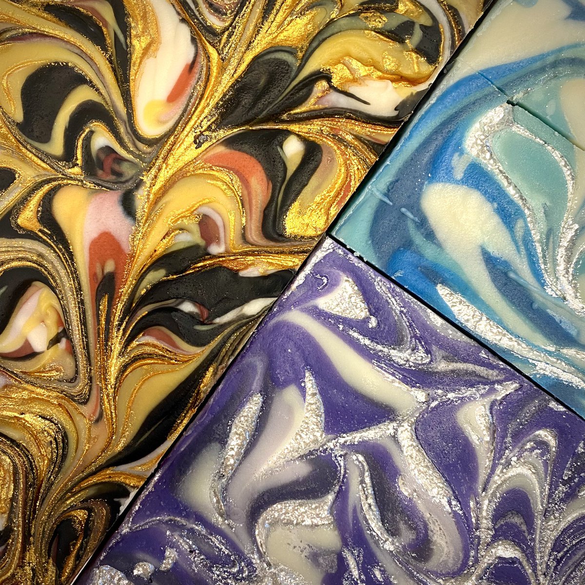 youregorgeousuk's tweet photo. Gold and silver mica accented soap swirls aren’t just for Christmas! #handmade #handmadesoap #naturalsoap #mica #micaswirls #soapswirls https://t.co/JH11Evg67x