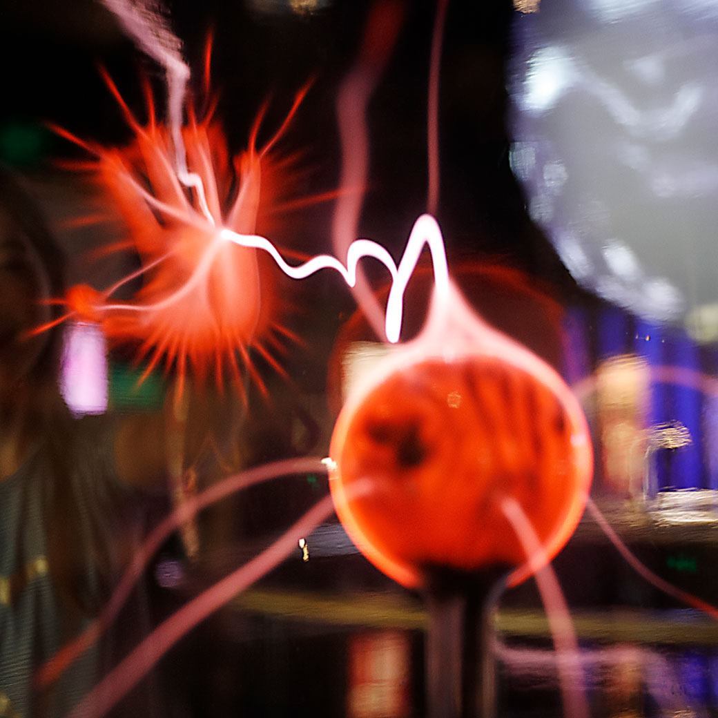 qldmuseum's tweet photo. Happy New Year! We're open today from 9:30am - 5pm. Kick off 2024 with a year's worth of adventure and discovery with an Annual Pass! Tag a museum loving friend โค๏ธ
Check out all the benefits on our website. https://t.co/Fy2vUr42PW
#qldmuseum https://t.co/wEA98FNerm