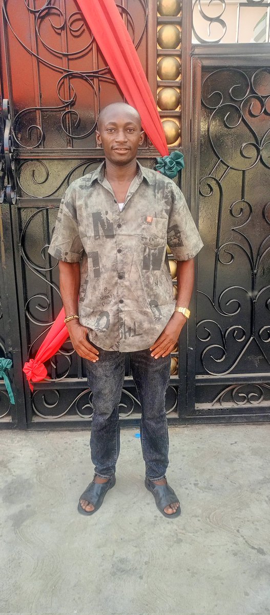 teddyebejuo's tweet photo. It was so wonderful giving thanks to Our Heavenly Father been the last day of the year for the gift of life to me, my family and my loved ones may we all continue seeing more year ahead 🙏🙏🙏😇
#ZionPrayerMovementOutreach
#OluwaIsInvolved
#BetterDaysAhead https://t.co/SxS5HwK3mt