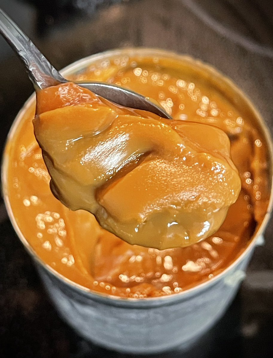 SammyJoCooks4U's tweet photo. Cooking 101… I was “today years old” when I discovered that you can make Dulce de Leche for dessert recipes by cooking canned condensed milk for two hours in simmering water.
😳🤯😮😲🙀
#KitchenHacks
#Cooking101
#CookingTipOfTheDay https://t.co/BA8DLP2gtY