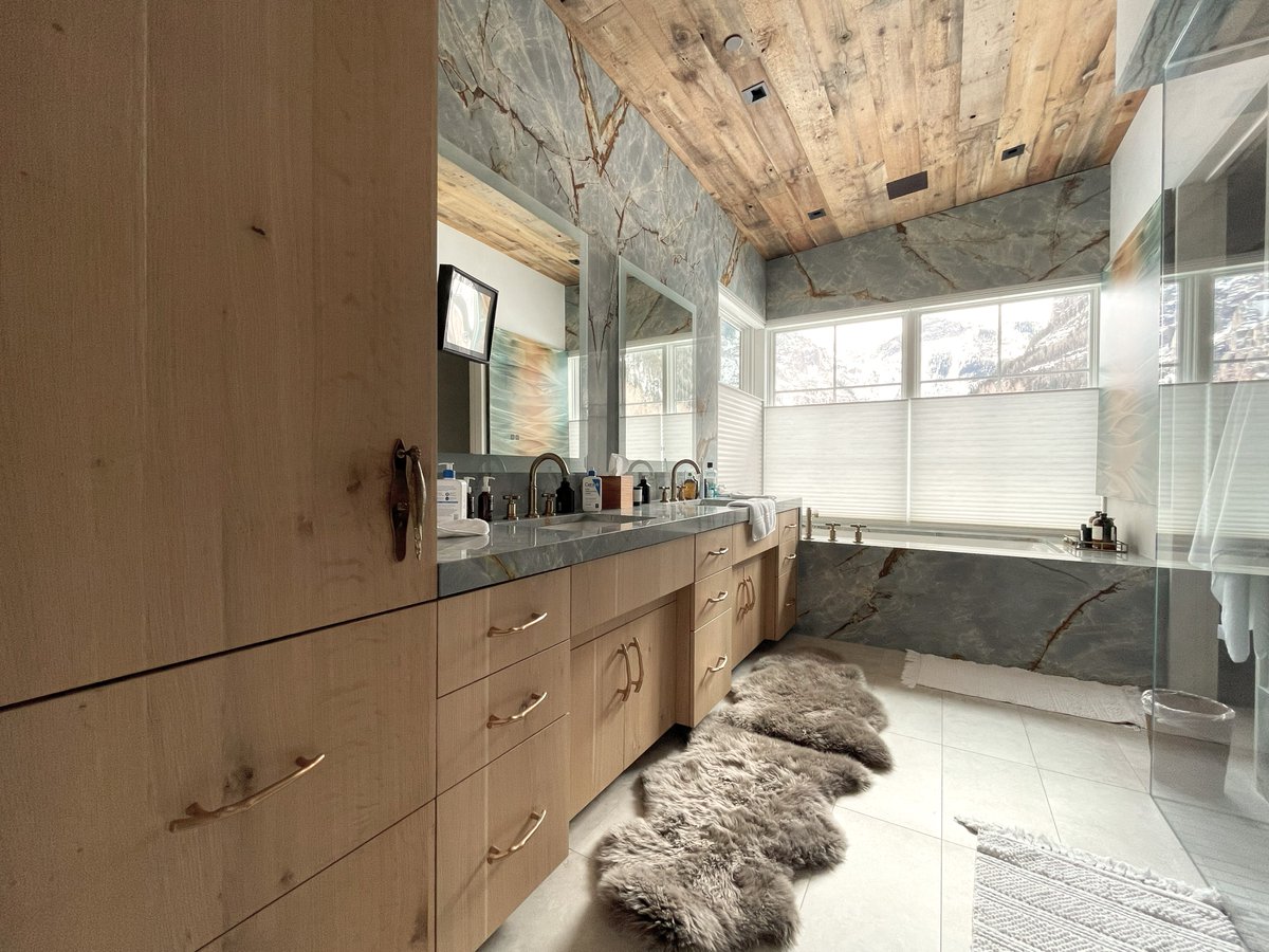 jensen_design's tweet photo. At Jensen Design, we are excited to see what this new year holds! We can't wait to help our clients bring their dream spaces to reality! https://t.co/9S0myrqn8E