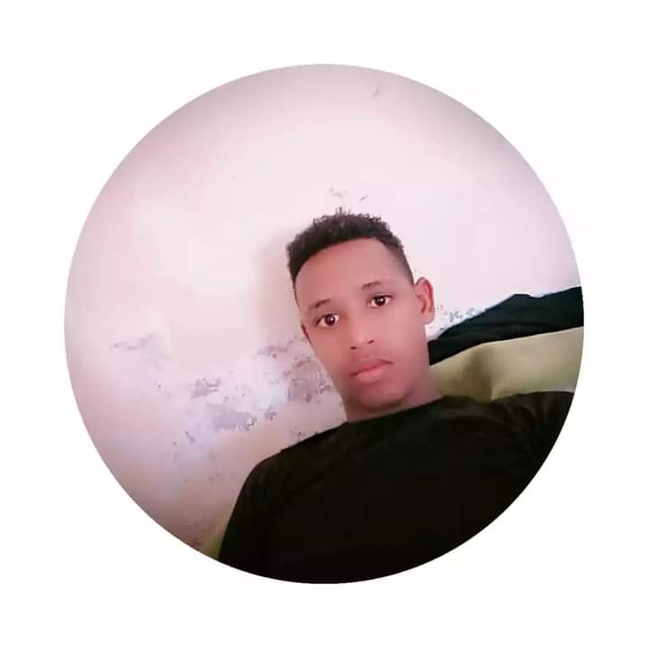 Ebrahim25466854's tweet photo. Happy New Year to You and your
loved Ones see you on The other
Sed♥️🌼Hi Happy New Year ♥️ https://t.co/glT3lvYNWC