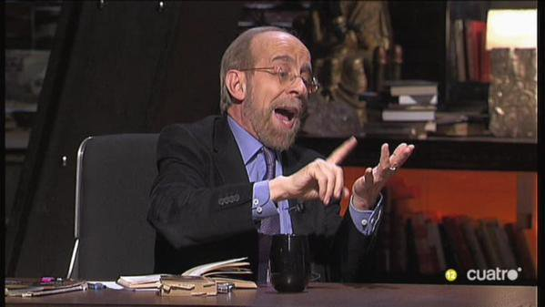 Un plato de sopa de pescado, un kilo de camarones, tres huevos rellenos,  medio cachopo, medio litro de vino... 
Ahora voy a por el whisky...