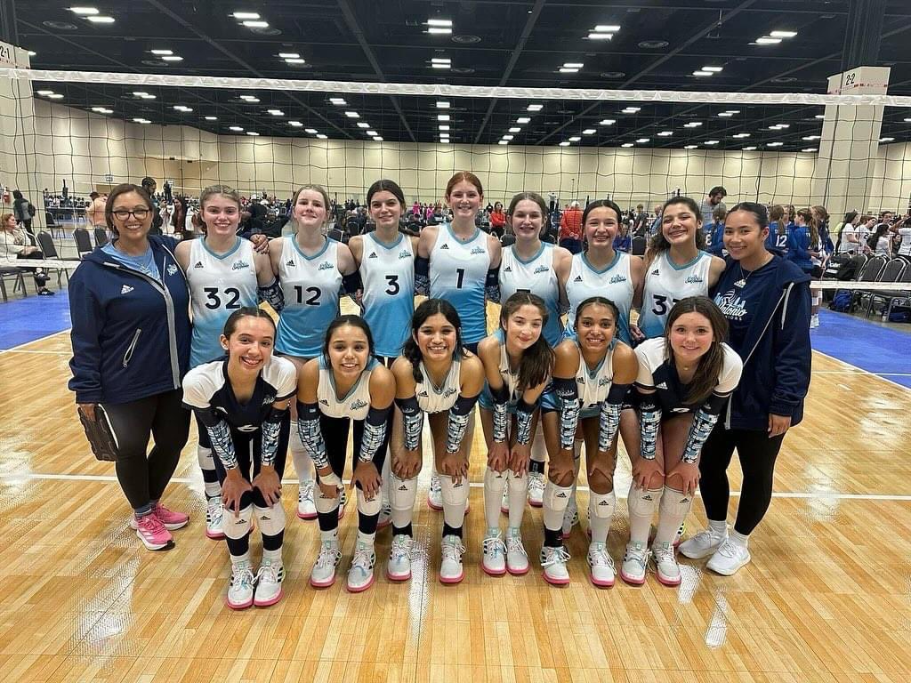 Congratulations to 13 Adidas on earning a 3rd place finish at this years, Countdown City Classic tournament in the 13 Open division. 

Keep up the amazing work! 💙💙