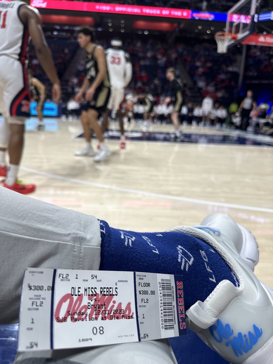 Lane_Kiffin's tweet photo. ⁦@OleMissMBB⁩ #LFG https://t.co/o2kw5cPQOa