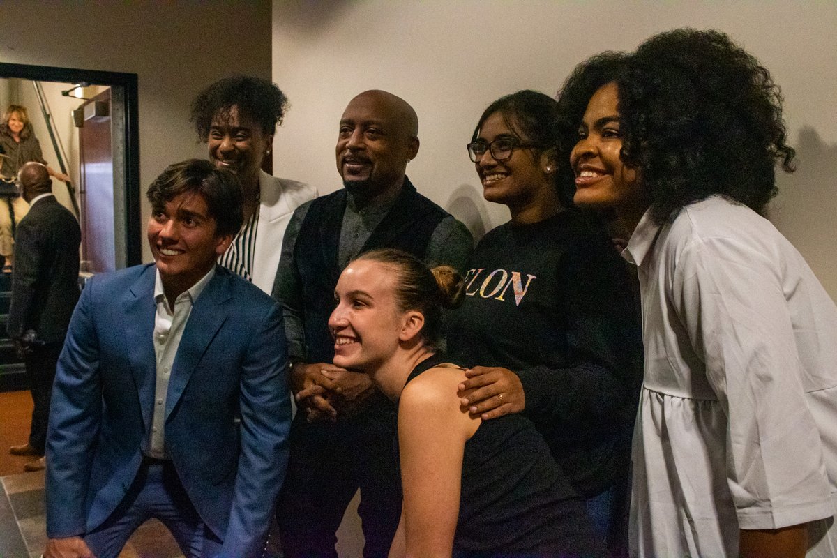 DohertyCenter's tweet image. What an amazing year we have had! The Doherty Center is proud of the accomplishments of our Innovation Scholars, University Innovation Fellows, Oak Originals student vendors and Lead Scholar Intern team for organizing such impactful events. We can't wait for 2024.