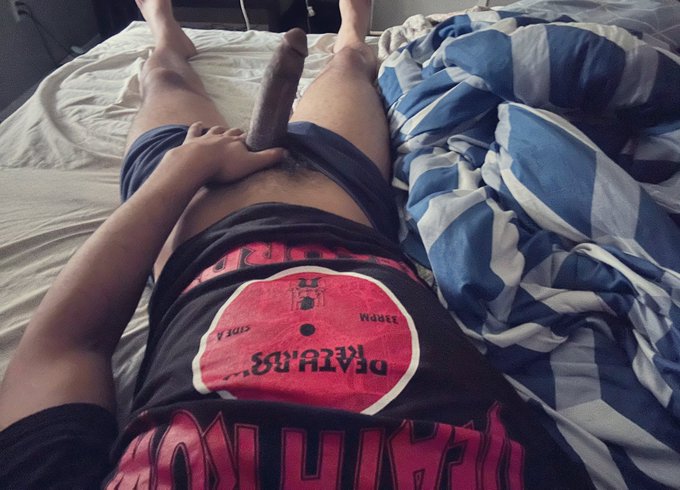 COME EAT DADDY https://t.co/ZbuHJbajsD https://t.co/7pvflvUxSj<a href="/tag/retweet"class="tags"><span>#retweet</span></a>