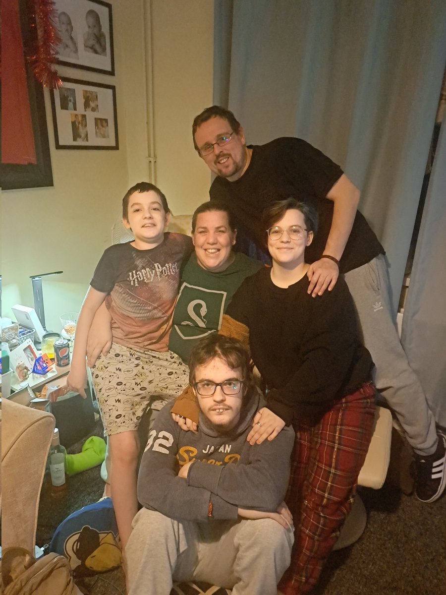 Sarah Ellacott 🎗 tweet media