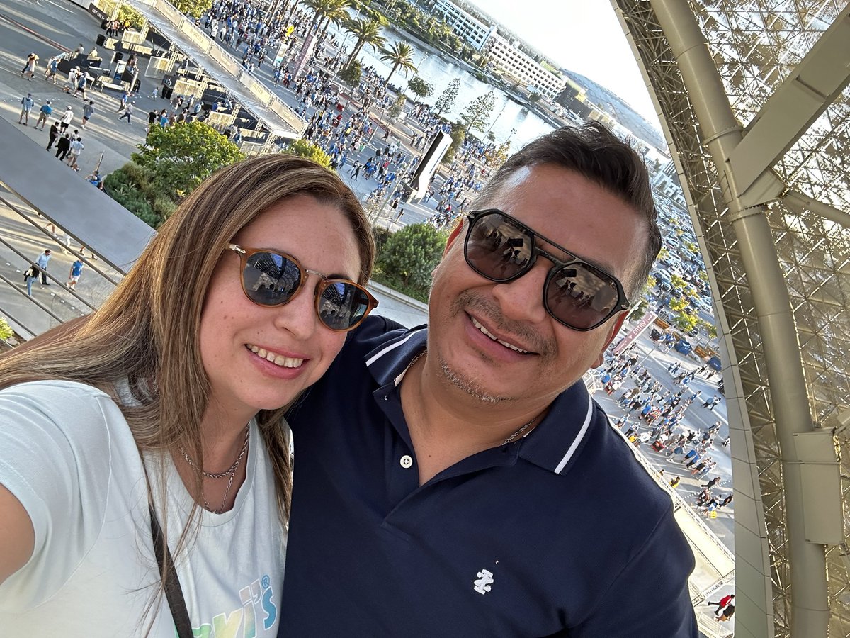 indycolts75's tweet photo. #Chargers #SofiStadium#TuPaseCompleto https://t.co/Qlu9okfipD